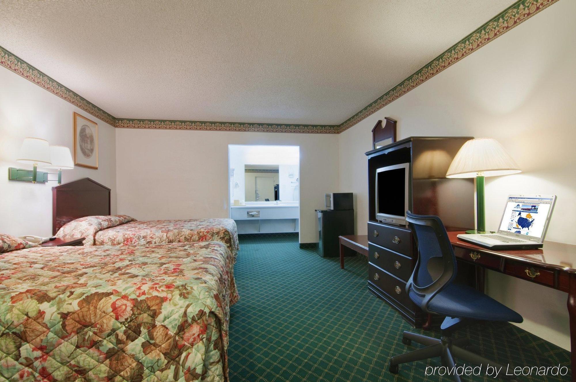 Five Star Inn Burleson Room photo