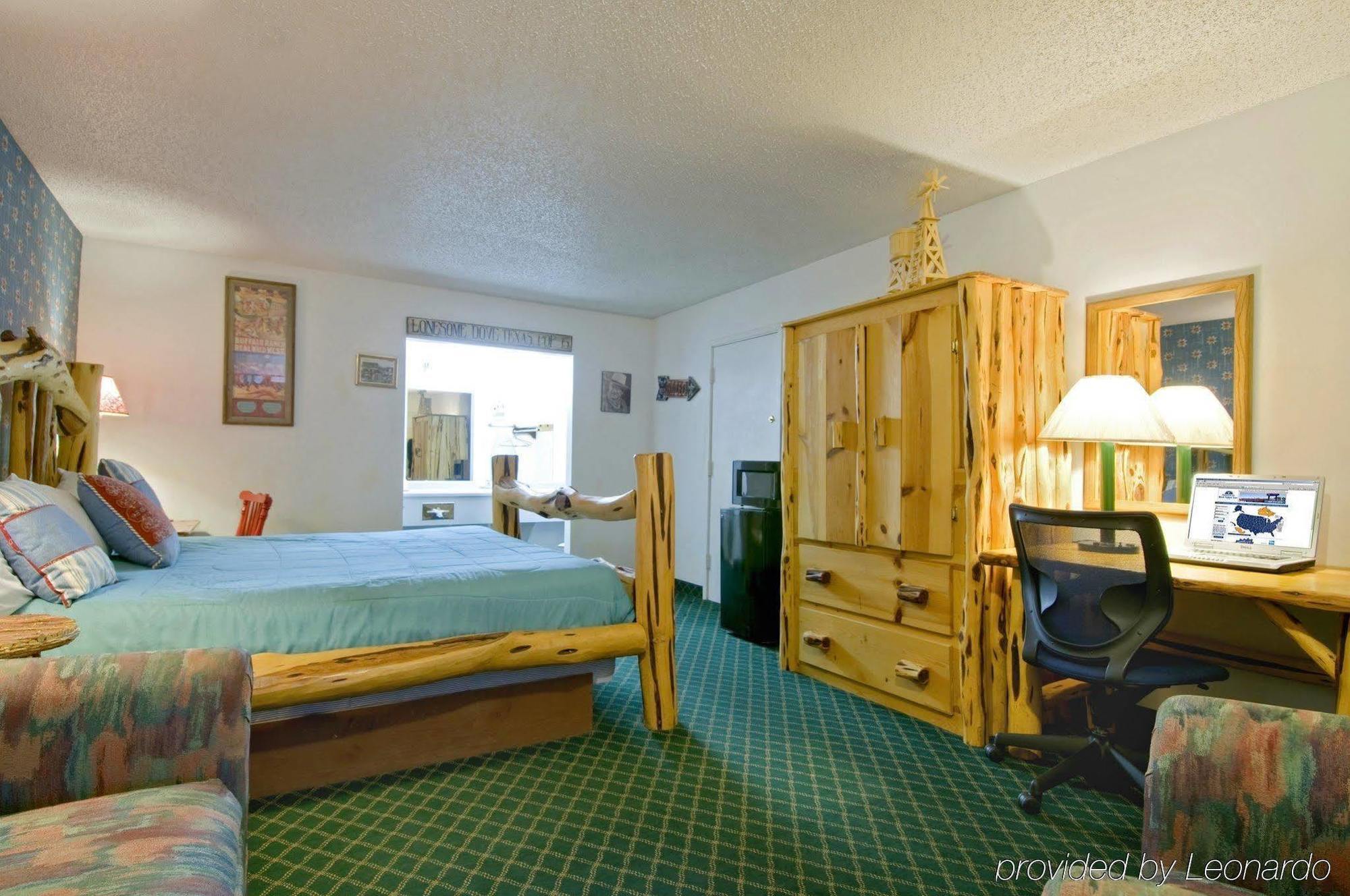 Five Star Inn Burleson Room photo